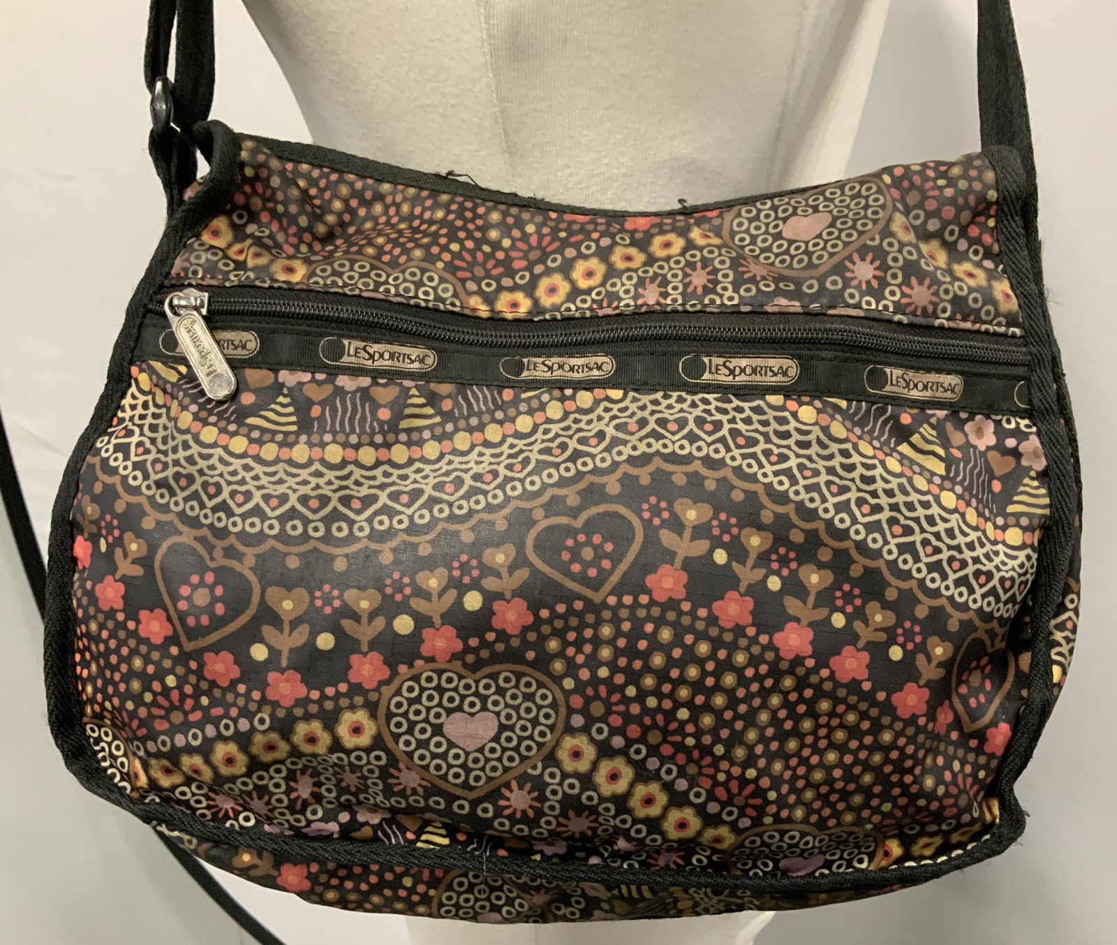 LeSportsac Floral Crossbody Bag DOMINICAN REPUBLIC (1 of 7)