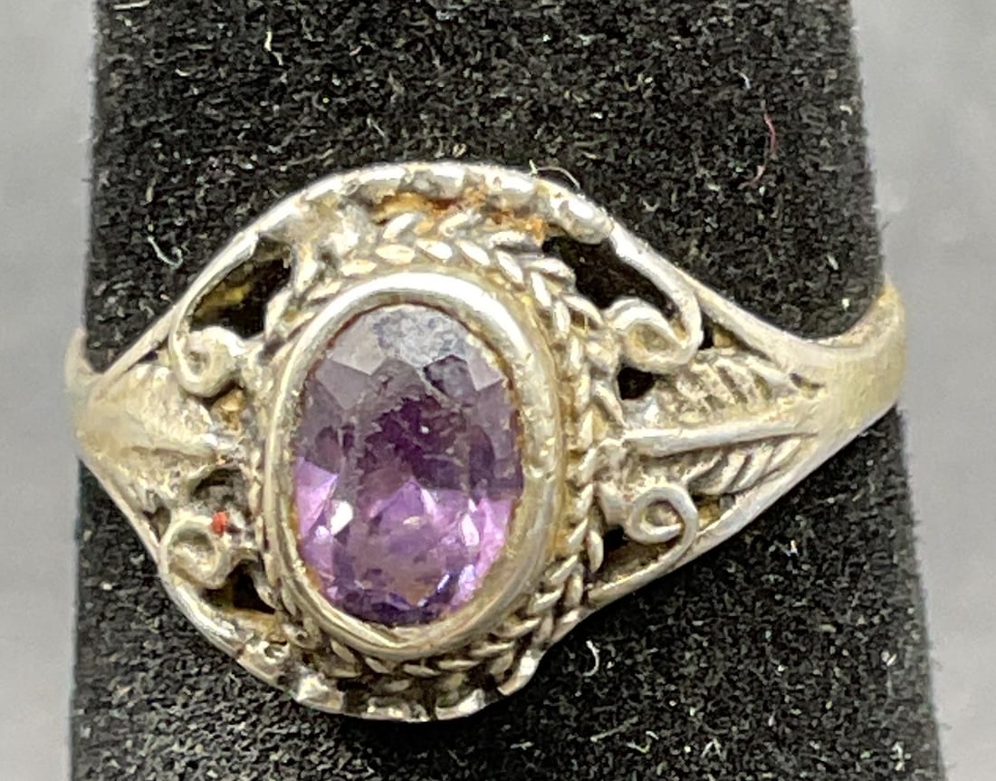 Vintage Sterling Silver Purple Semiprecious Ring (1 of 6)