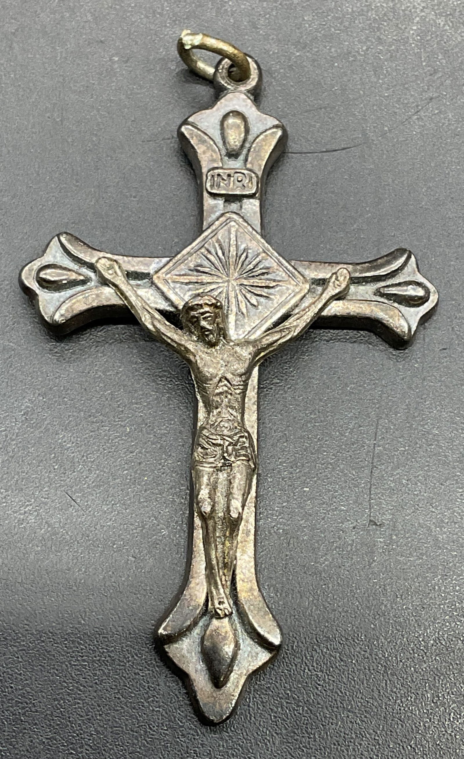 Vintage Sterling Silver Crucifix Pendant (1 of 6)
