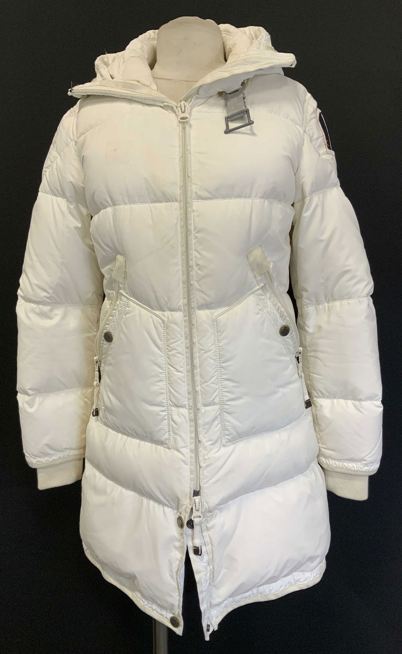 PARAJUMPERS White Puffed Hooded Down Jacket (1 of 7)