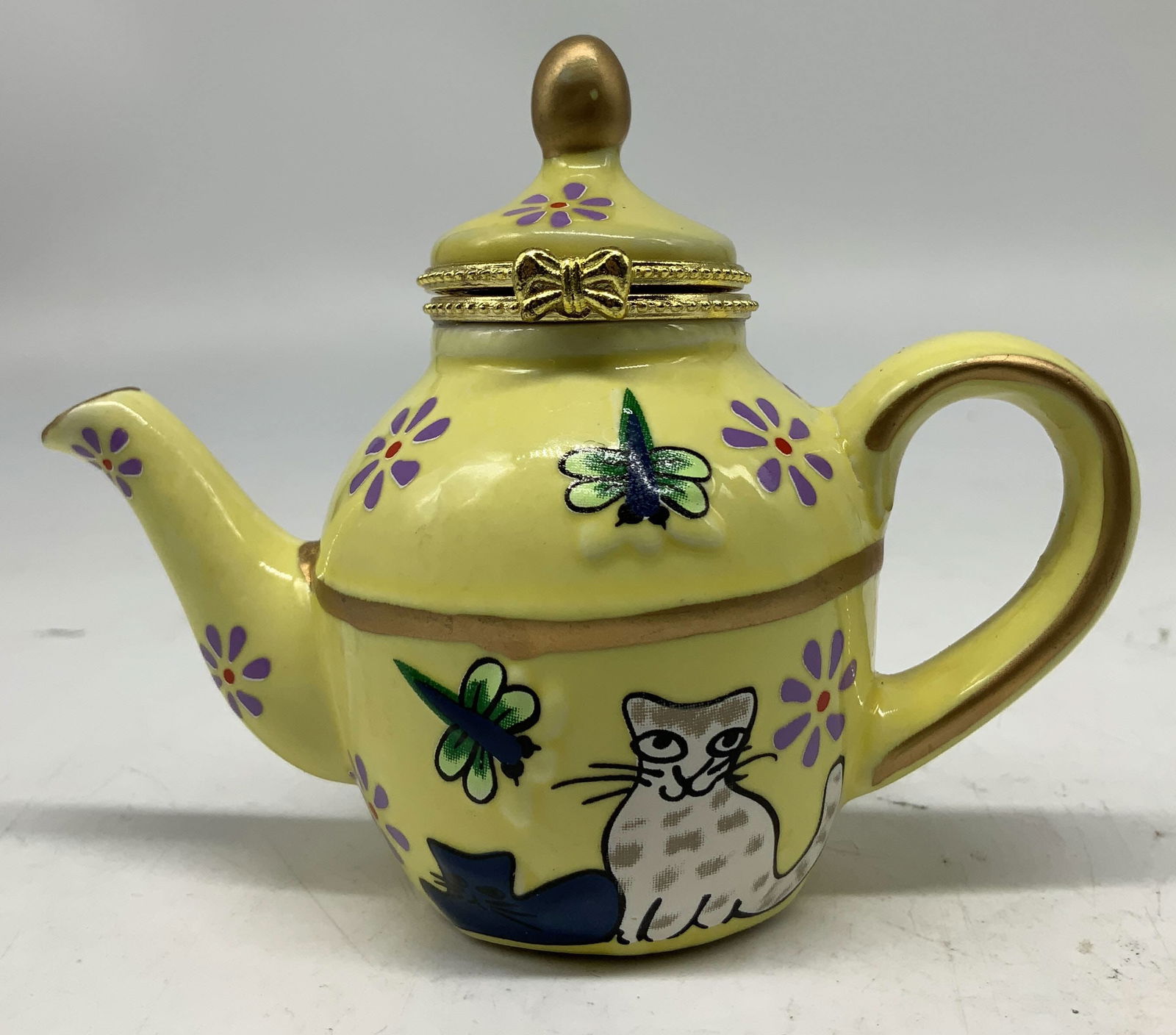 Vntg Cat & Dragonfly Teapot Trinket Box (1 of 6)