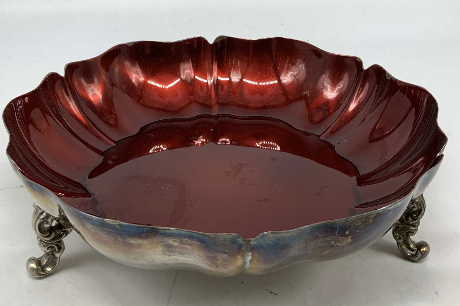 Vntg W.M. A ROGERS Silver Plated Scalloped Bwl (1 of 7)