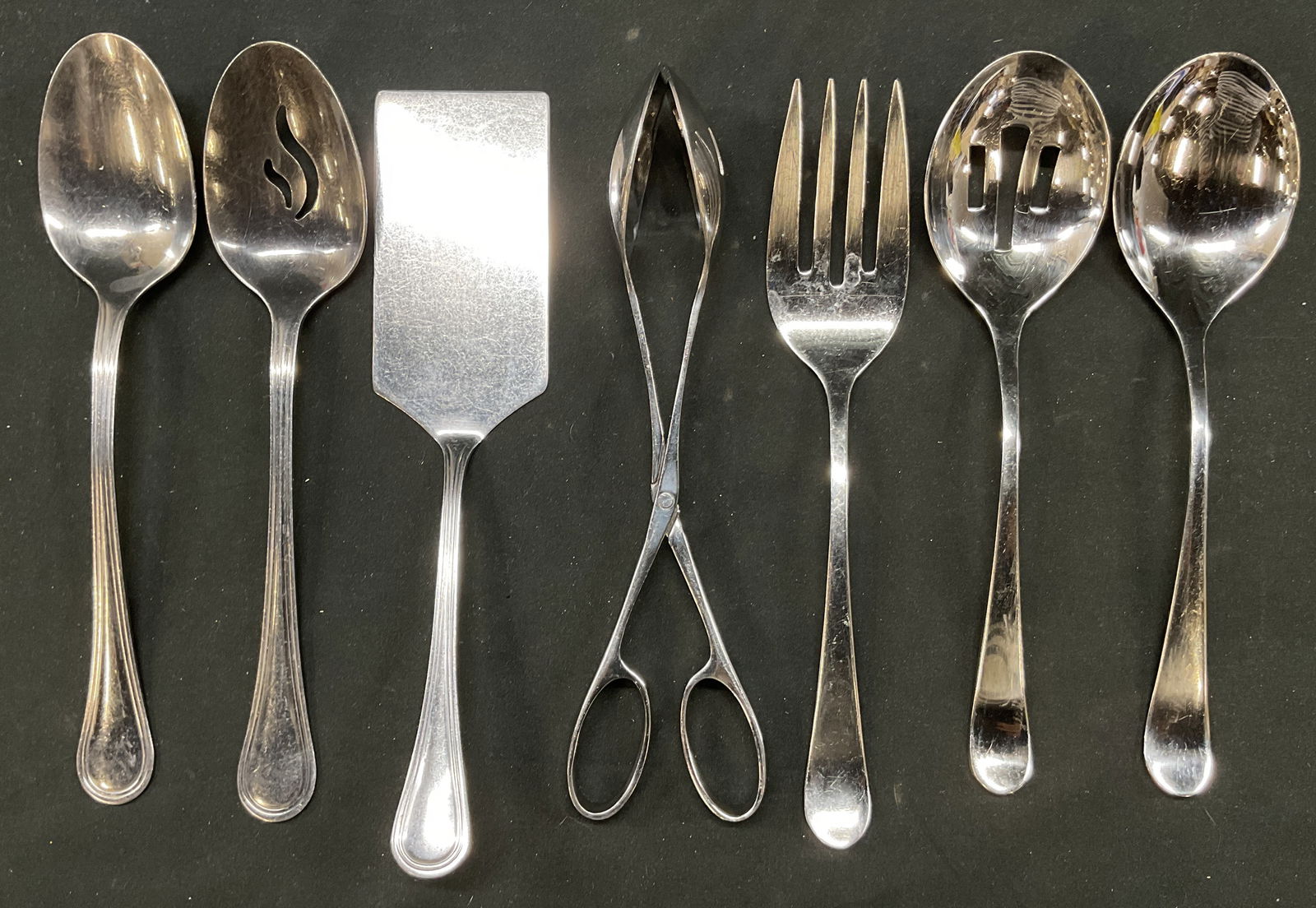 Lot 7 Gourmet Settings+ Stainless Steel Servers (1 of 8)