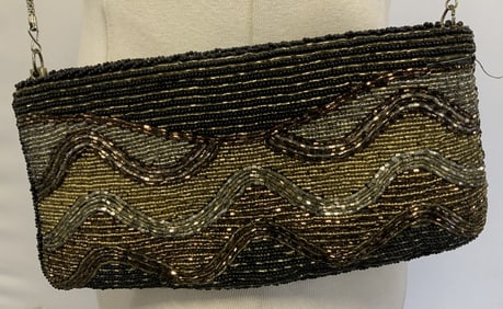 La Regale Hand Made Beaded Clutch Purse MACAU