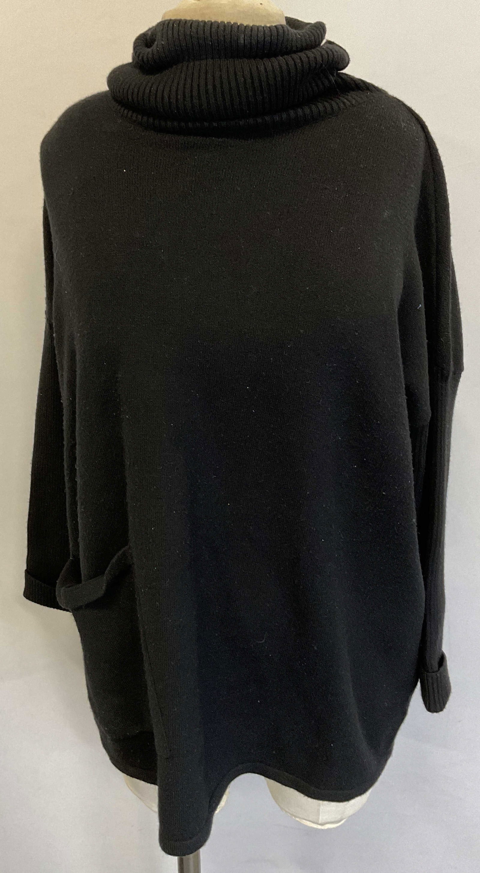 Marla Wynne Black Ribbed Turtleneck Sweater (1 of 7)