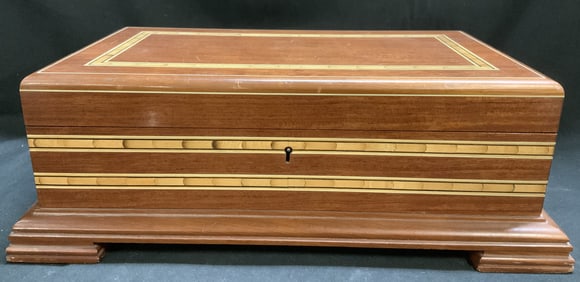 La Nacional S.A. Wooden Inlaid Storage Box CUBA