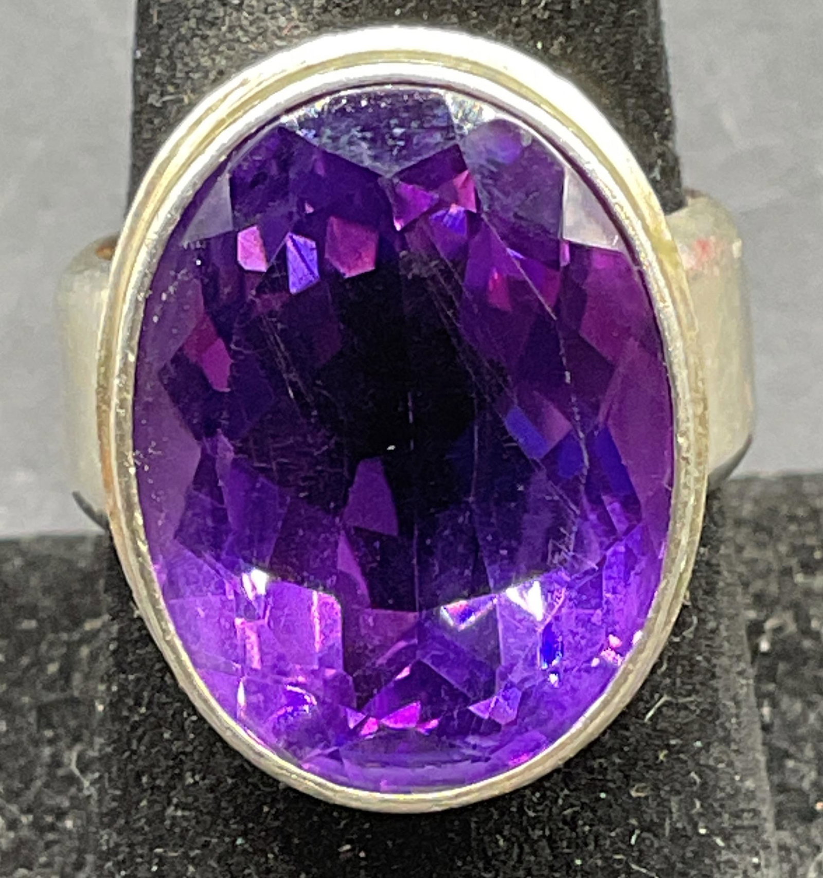 Sterling Silver Purple Semiprecious Ring (1 of 6)