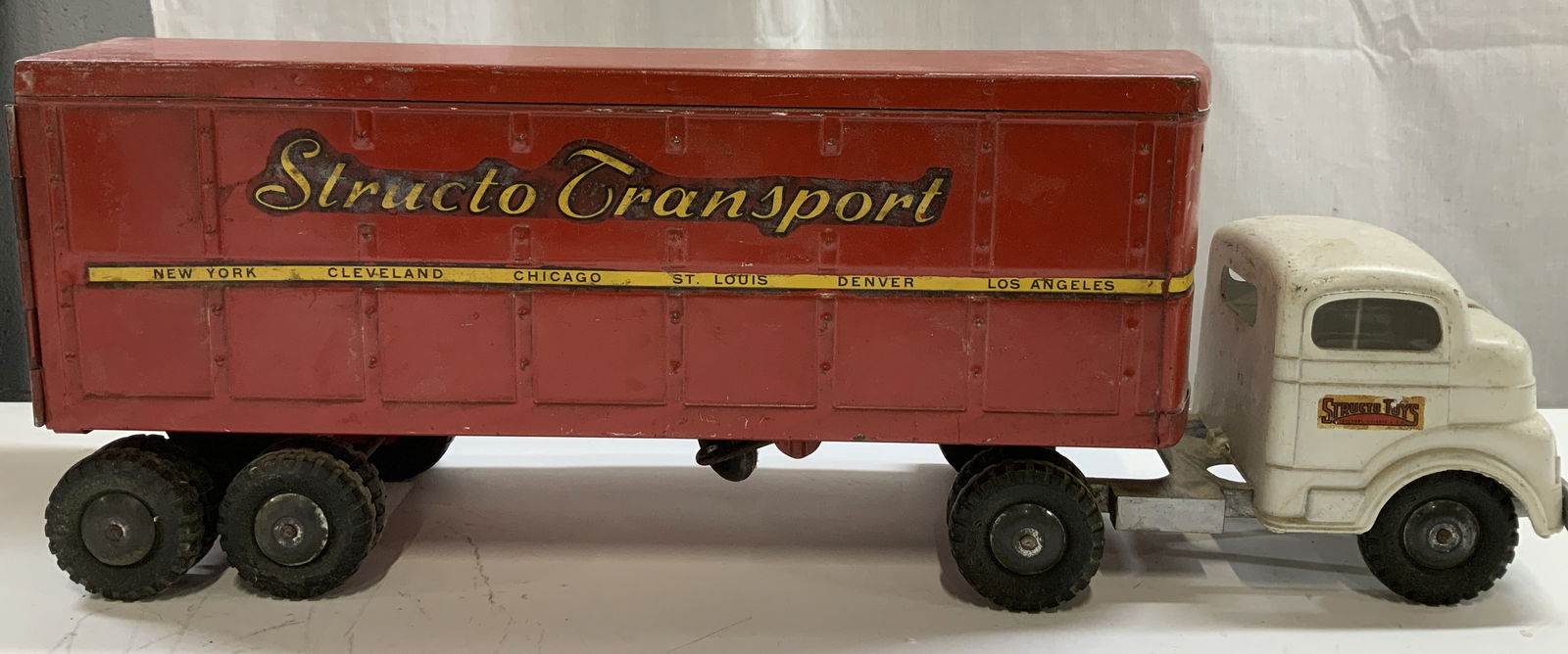 Vntg Structo Transport Pressed Steel Truck ILL (1 of 8)