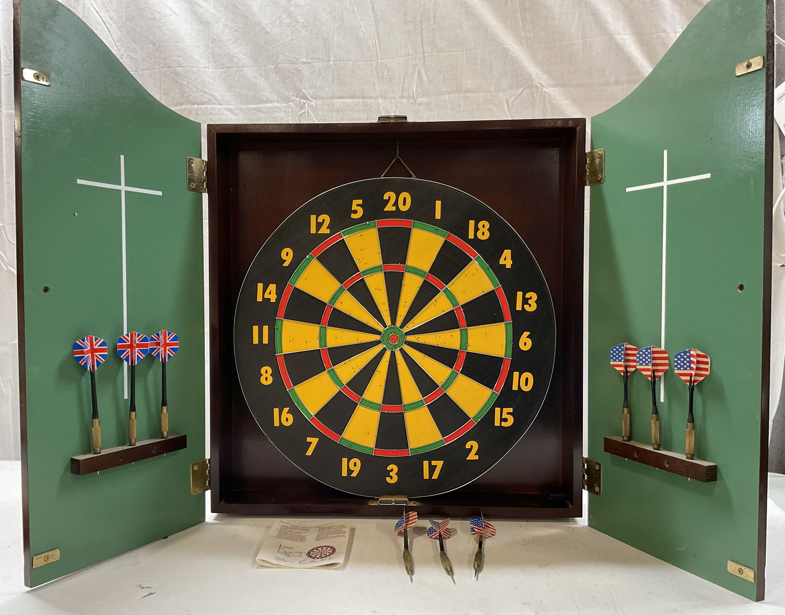 The Bombay Company Dart Board W Case & More 25in (1 of 18)
