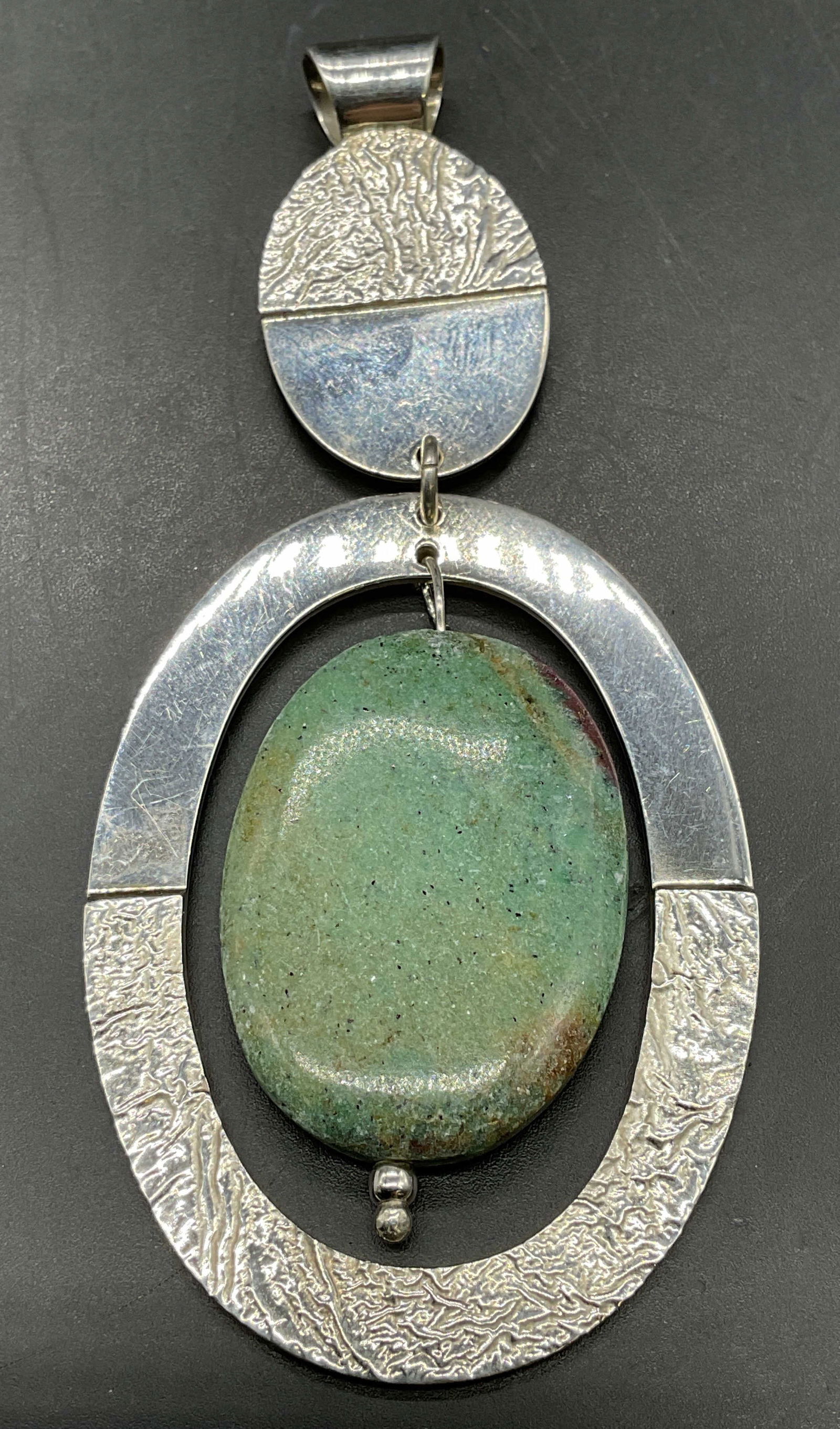 Sgn Sterling Silver Green Stone Pendant, Mexico (1 of 6)