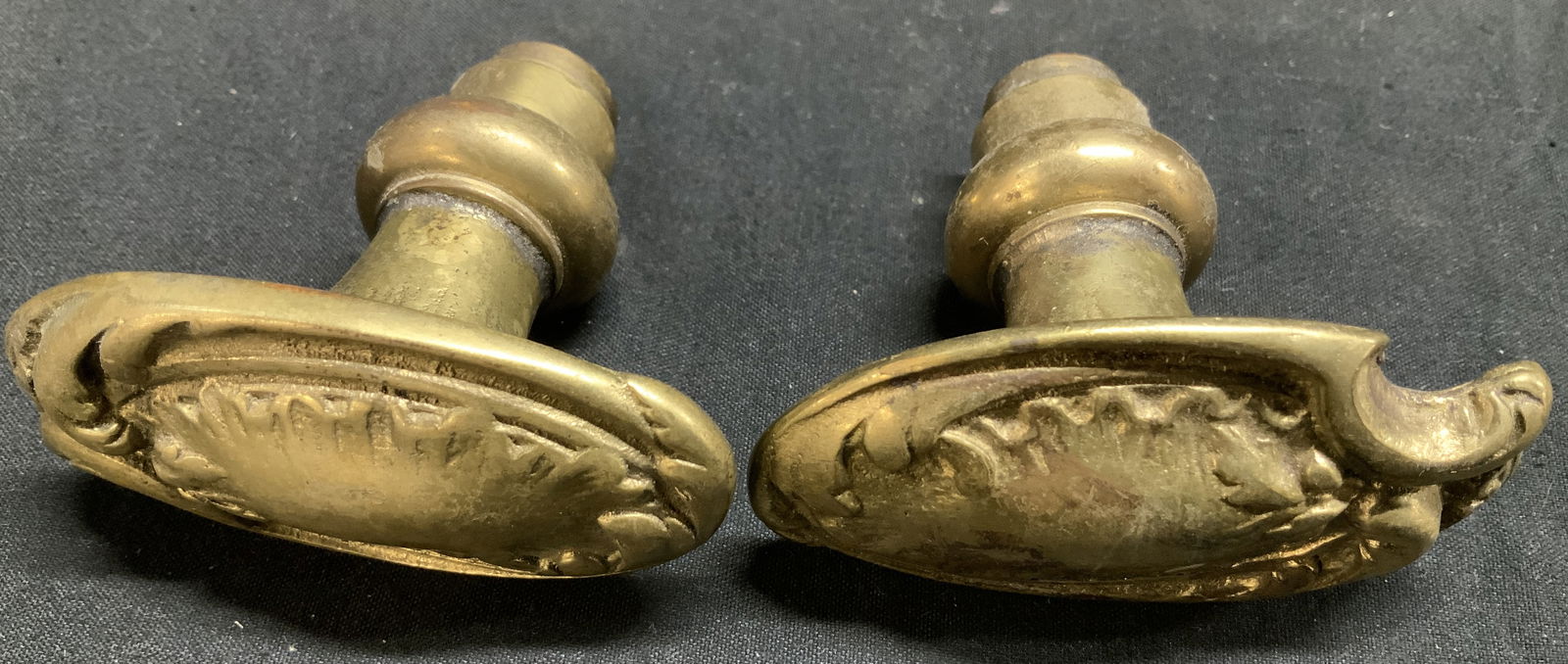Antique Pair Ornate Brass Oval Door Knobs (1 of 7)