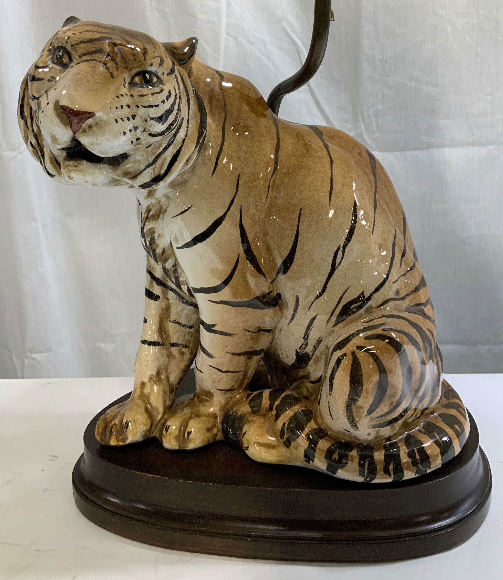 Vtg Glazed Terracotta Seated Tiger Table Lamp (1 of 6)