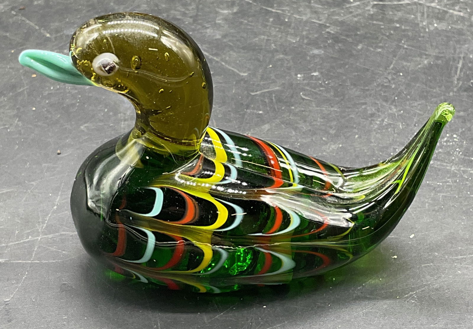 Green Art Glass Feather Pull Duck Figurine (1 of 6)