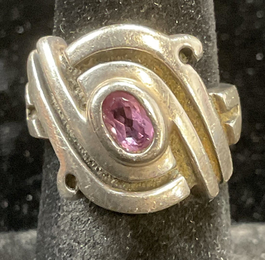 Vintage Sterling Silver Purple Semiprecious Ring (1 of 6)