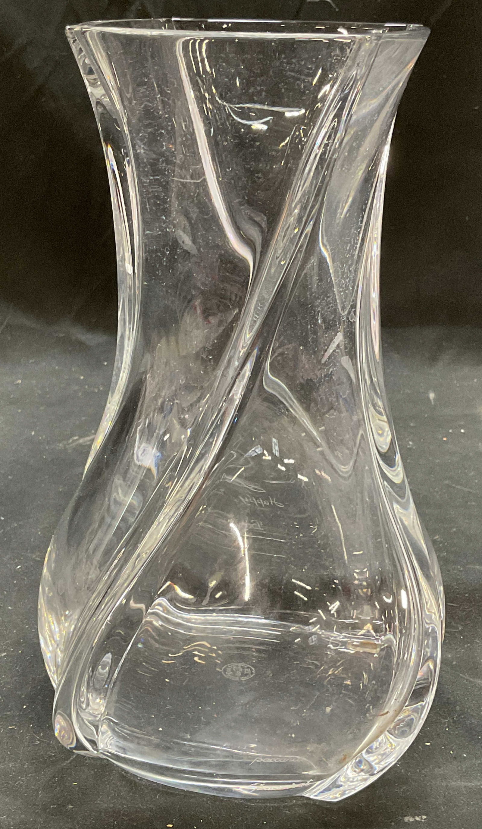 Vtg Baccarat Crystal Serpentine Vase, France (1 of 7)