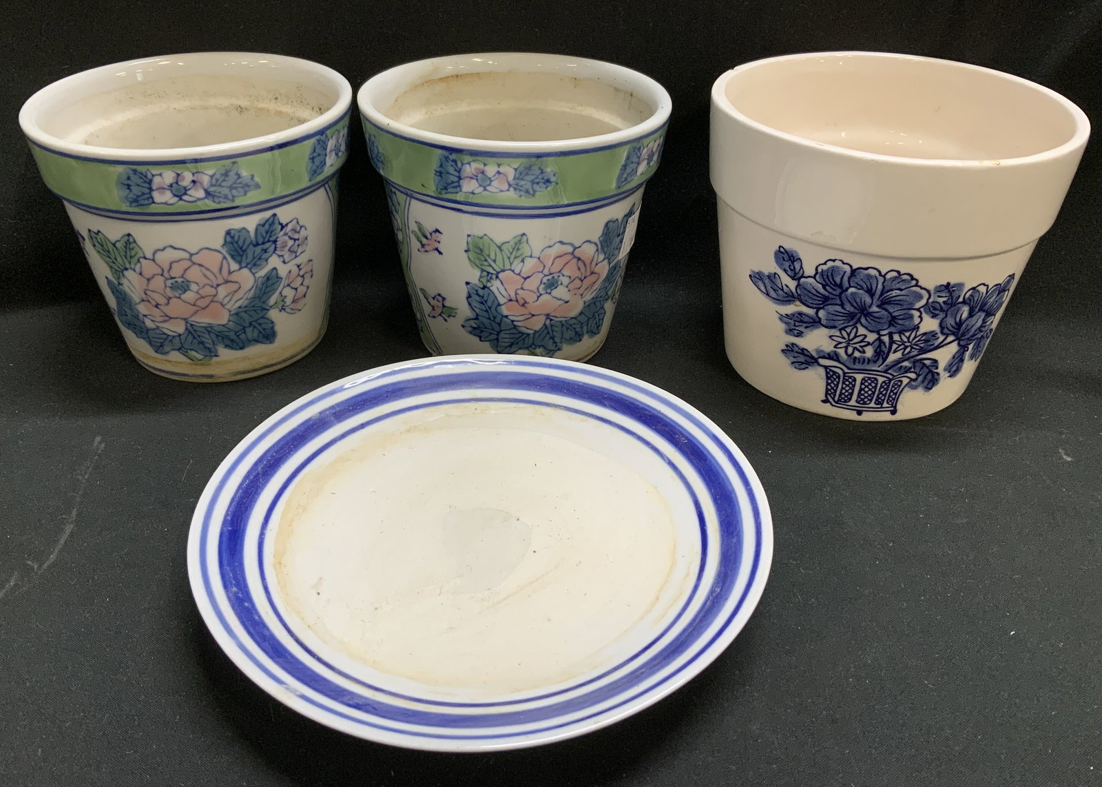 Lot 4 Saucer, Ceramic & Porc Floral Planters RELPO (1 of 9)