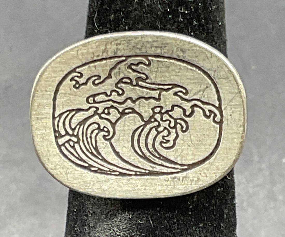 Chisai Sterling Silver Ocean Waves Ring (1 of 6)