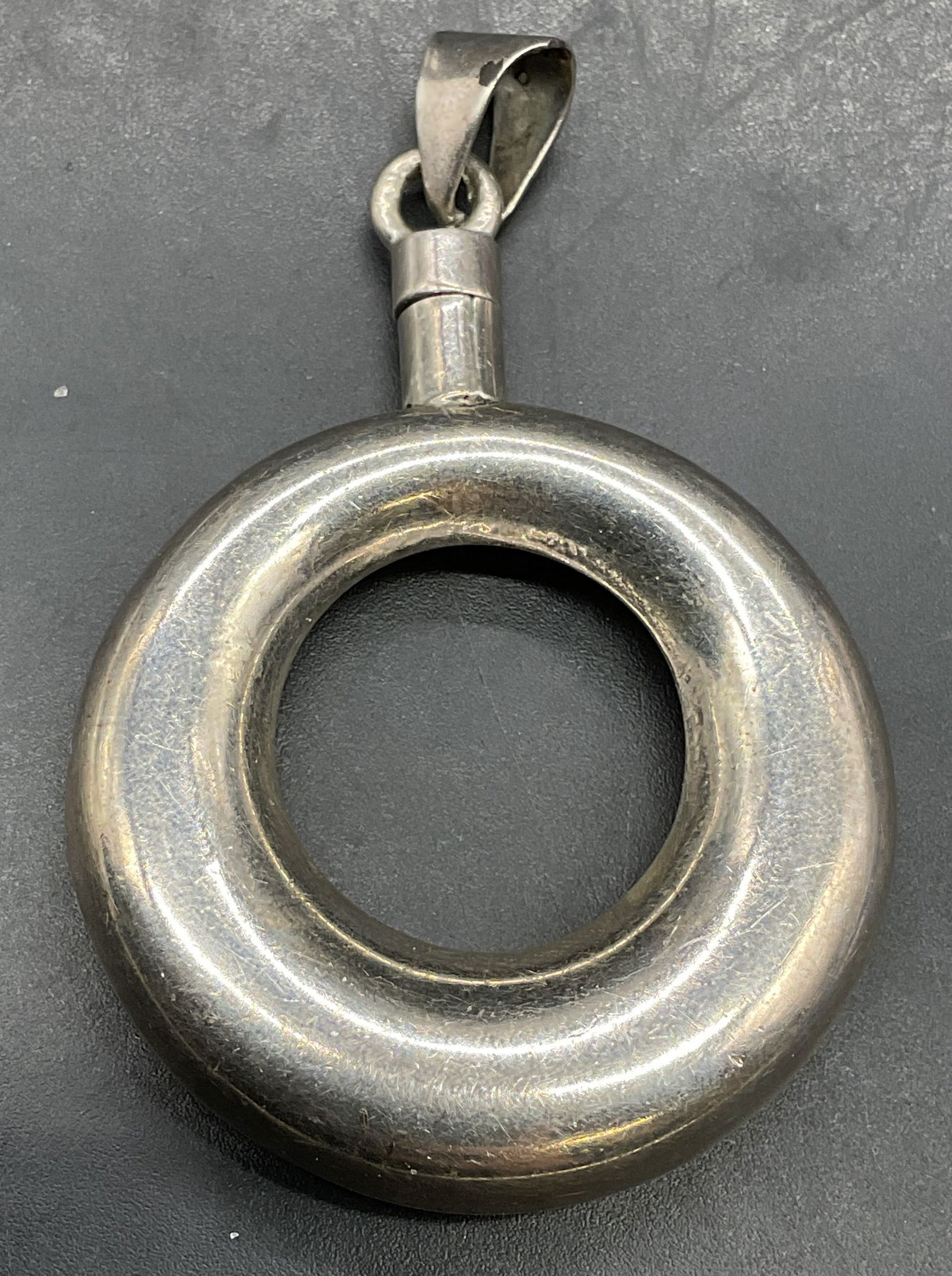 Sterling Silver Snuff Bottle Pendant, Mexico (1 of 6)