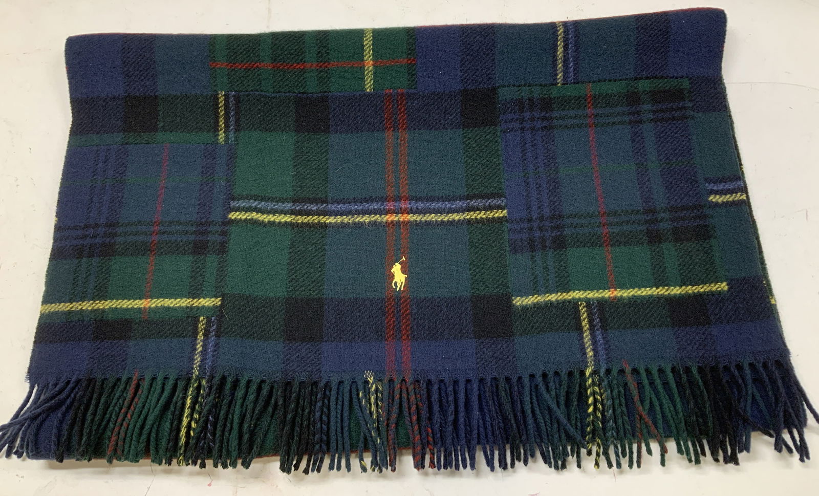 Polo By Ralph Lauren Tartan Wool Scarf ITALY (1 of 6)
