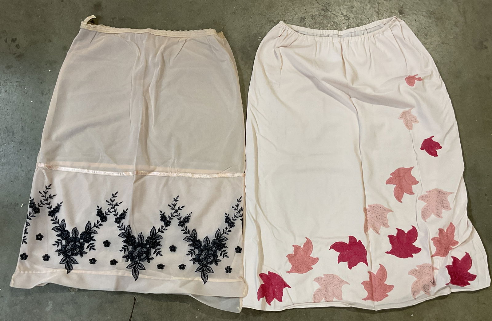 Lot 2 Van Raalte, Glydons Pink Slip Skirts USA (1 of 13)