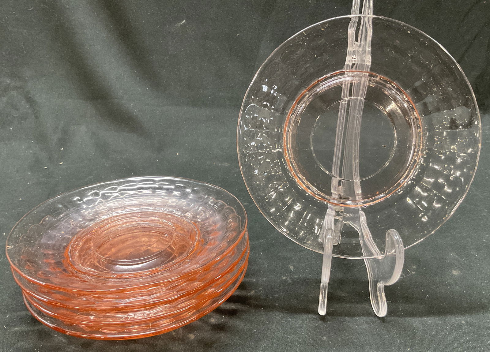 Set 5 Pink Depression Glass Dishes 6in (1 of 7)
