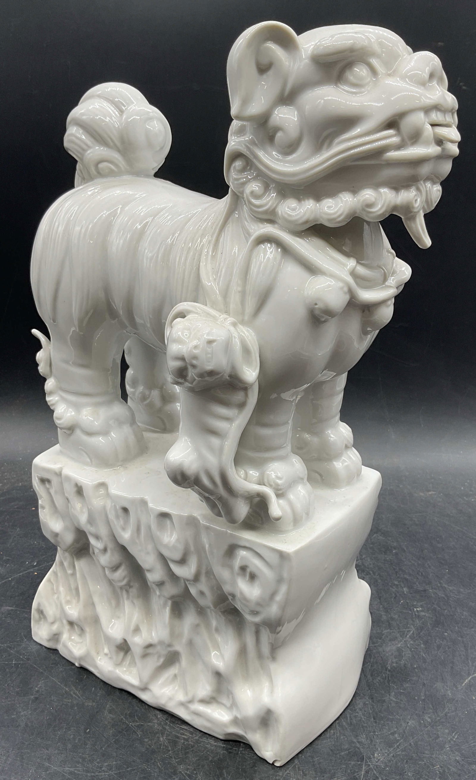 Chinoiserie White Porcelain Foo Dog Statue (1 of 6)