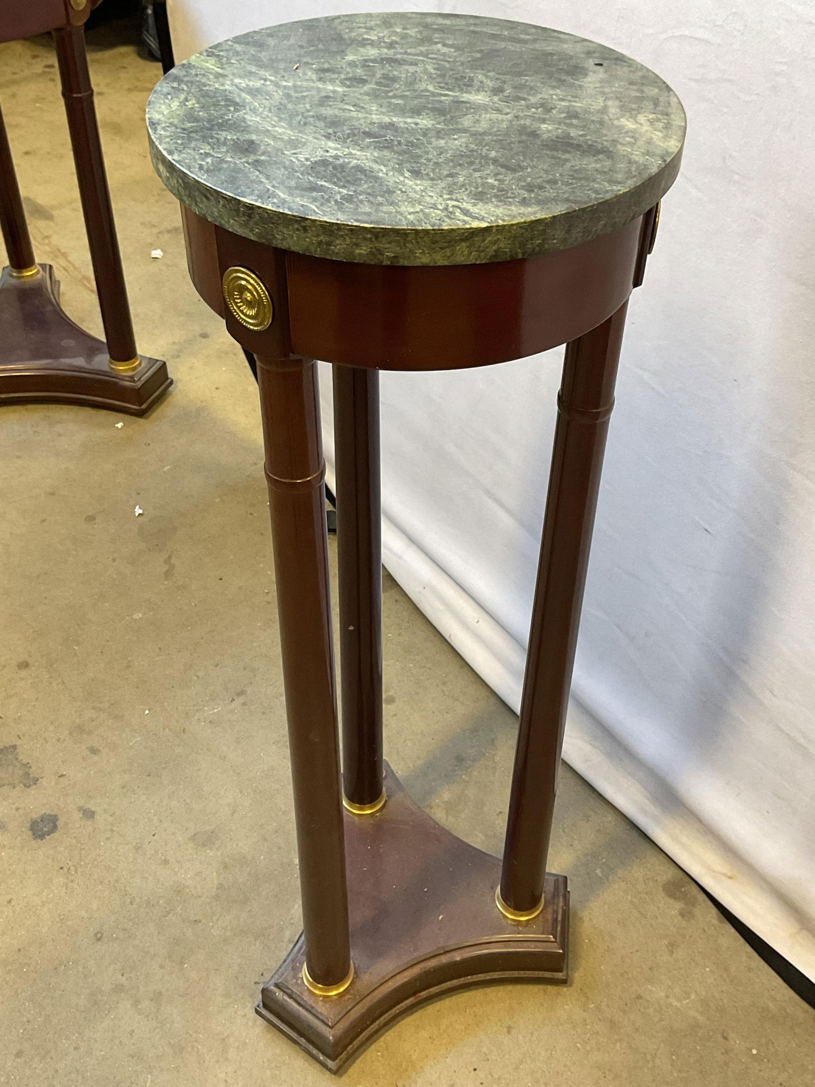 Bombay Neoclassical Mahogany Marble Side Table - 4