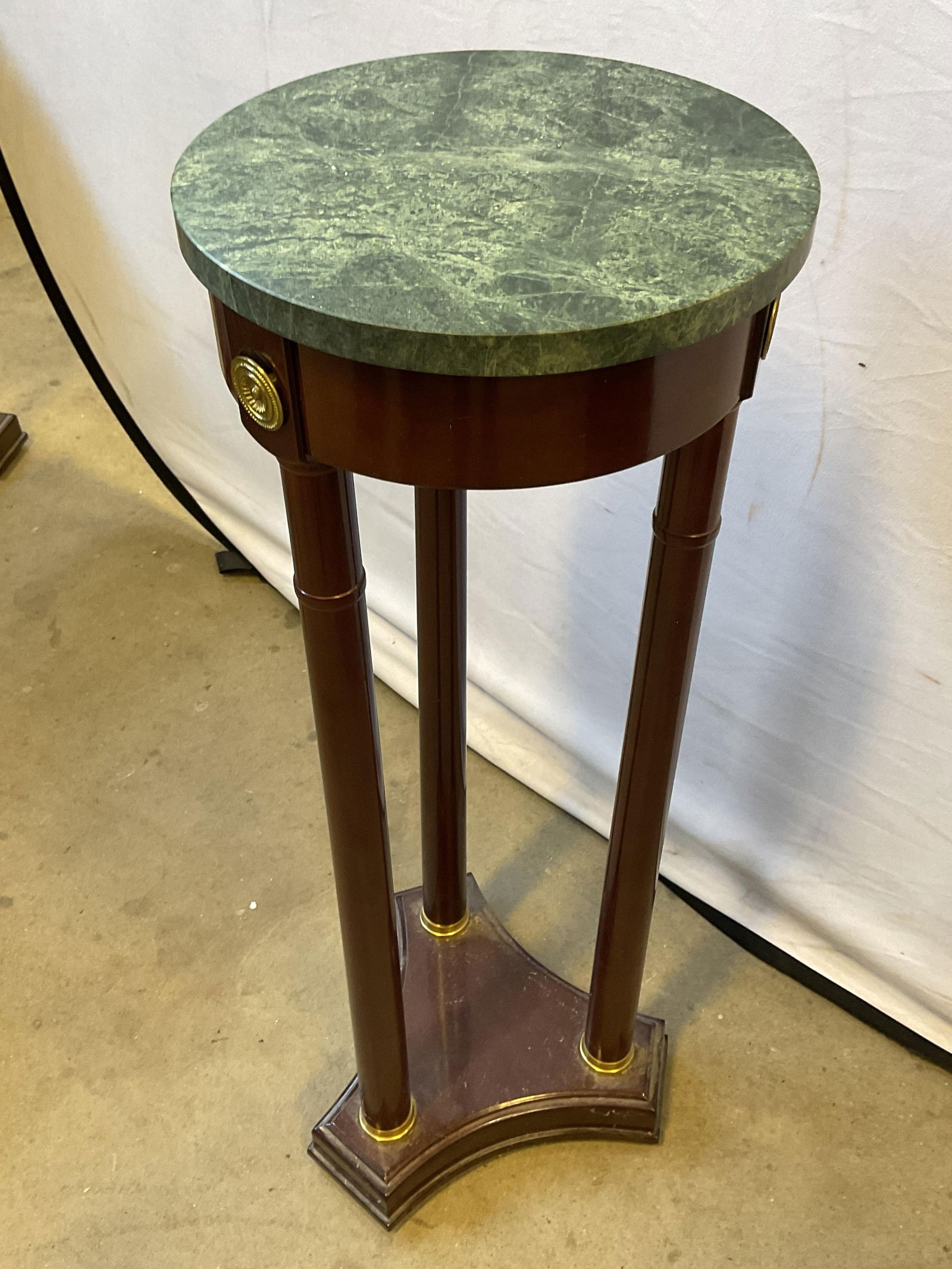 Bombay Neoclassical Mahogany Marble Side Table - 4