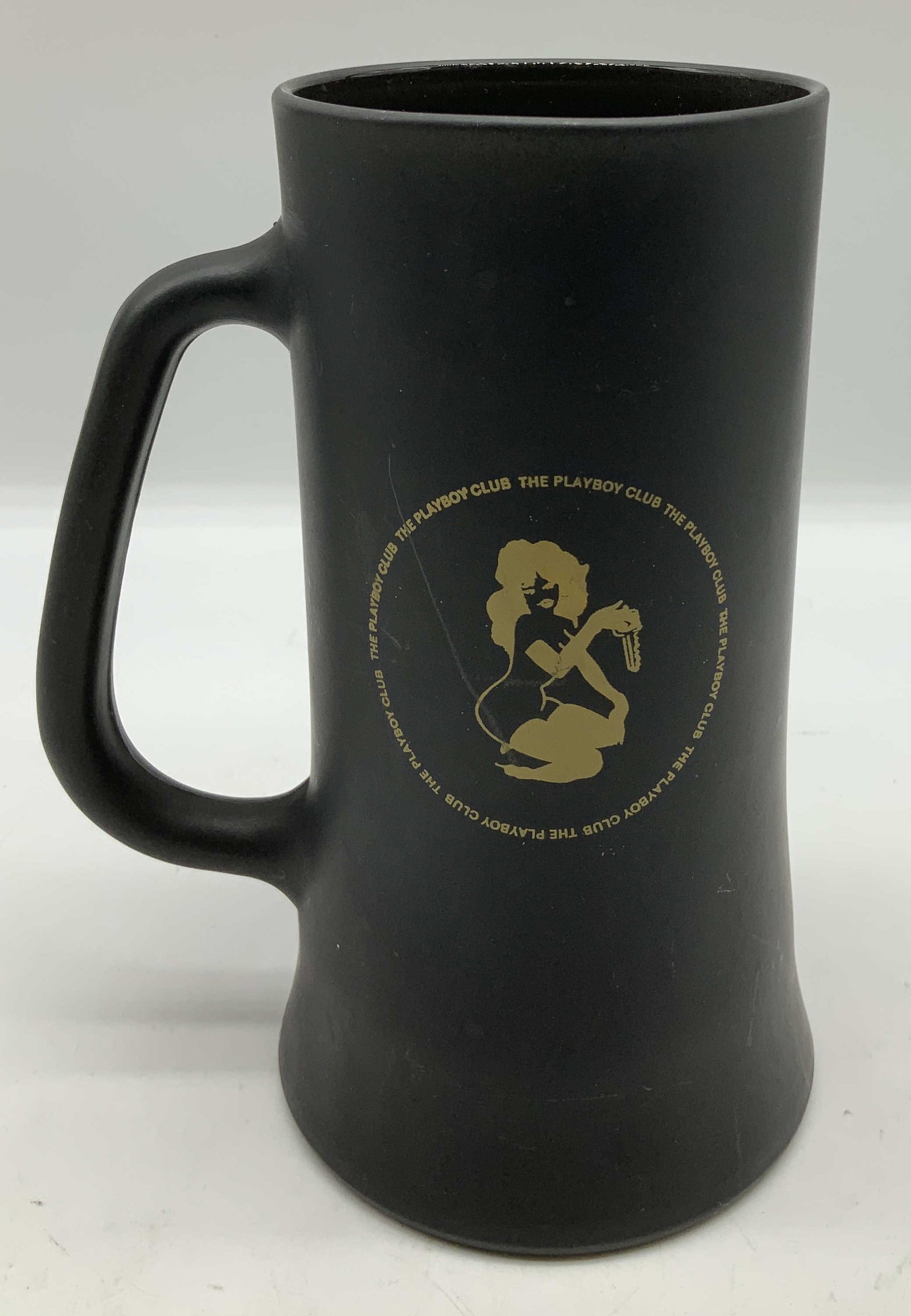 Vtg The Playboy Club Black Glass Beer Mug (1 of 6)