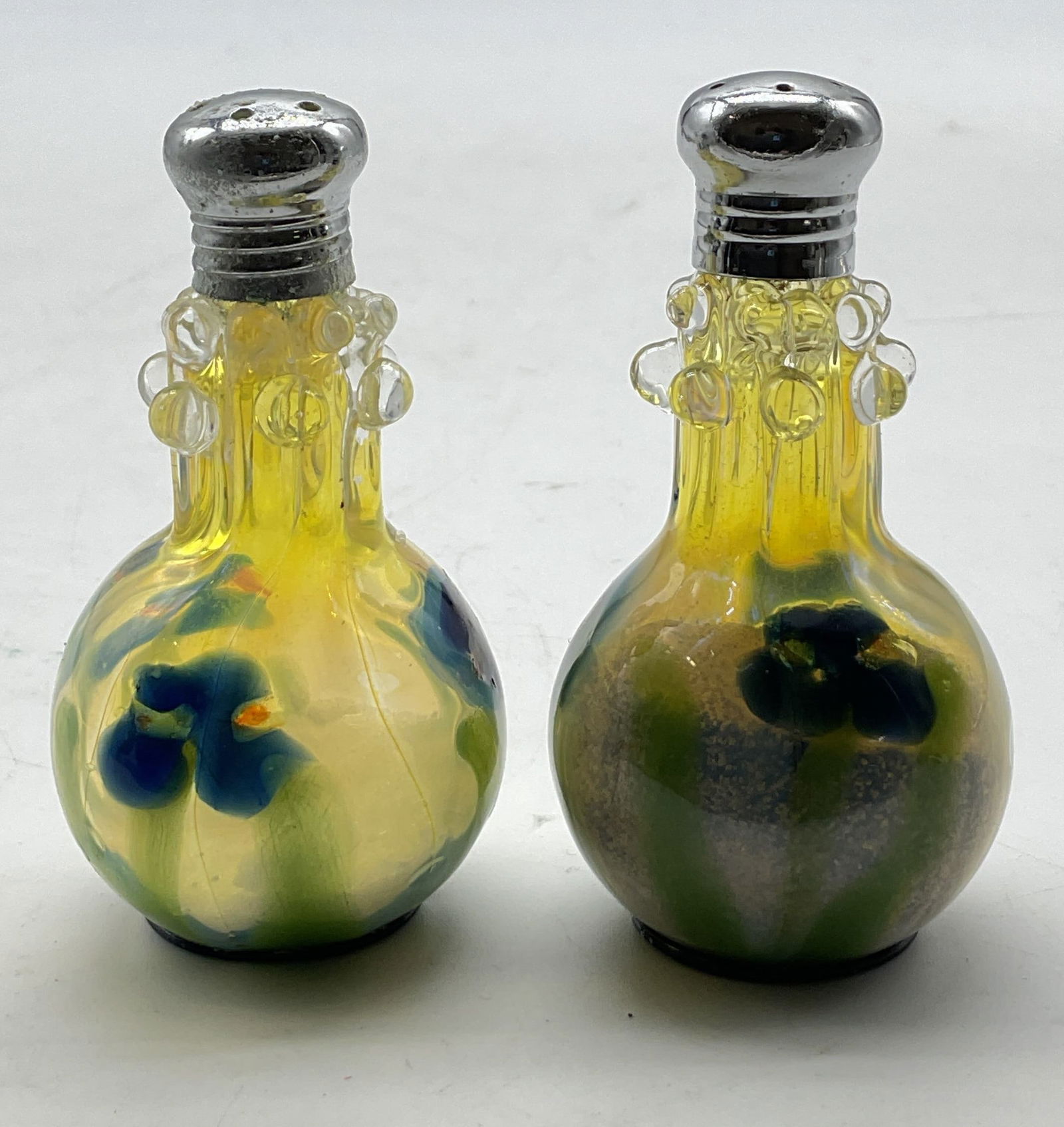Murano Mini Art Glass Salt & Pepper Shakers (1 of 7)
