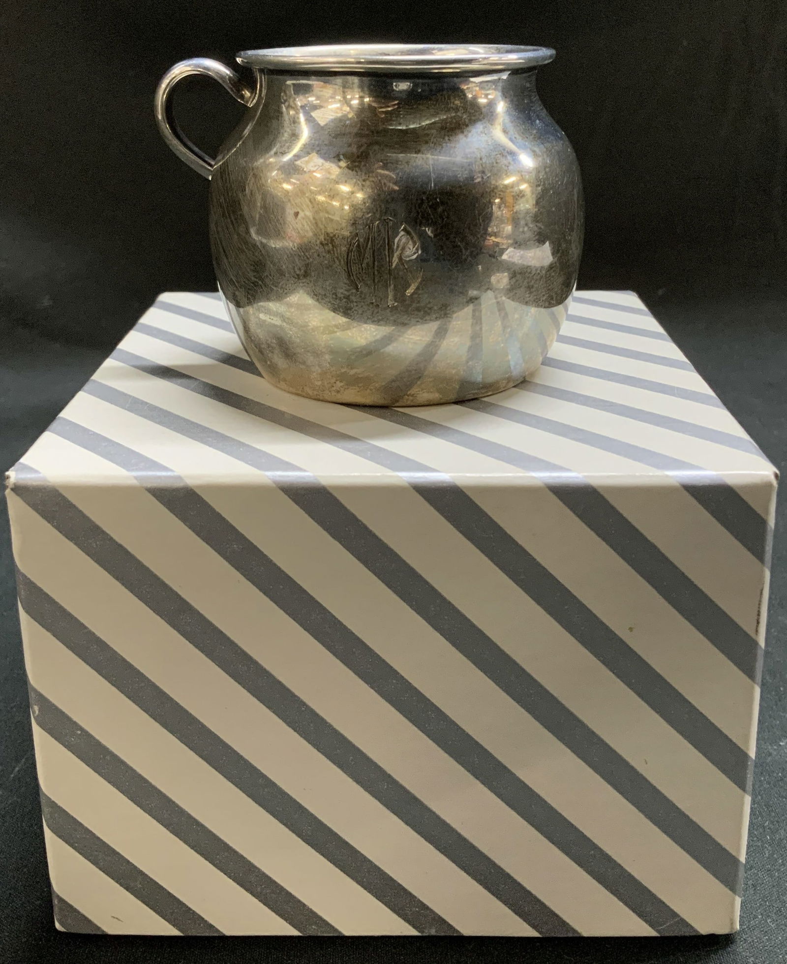 Vtg A. Stowell Co. Sterling Silver MR Cup W Box (1 of 6)