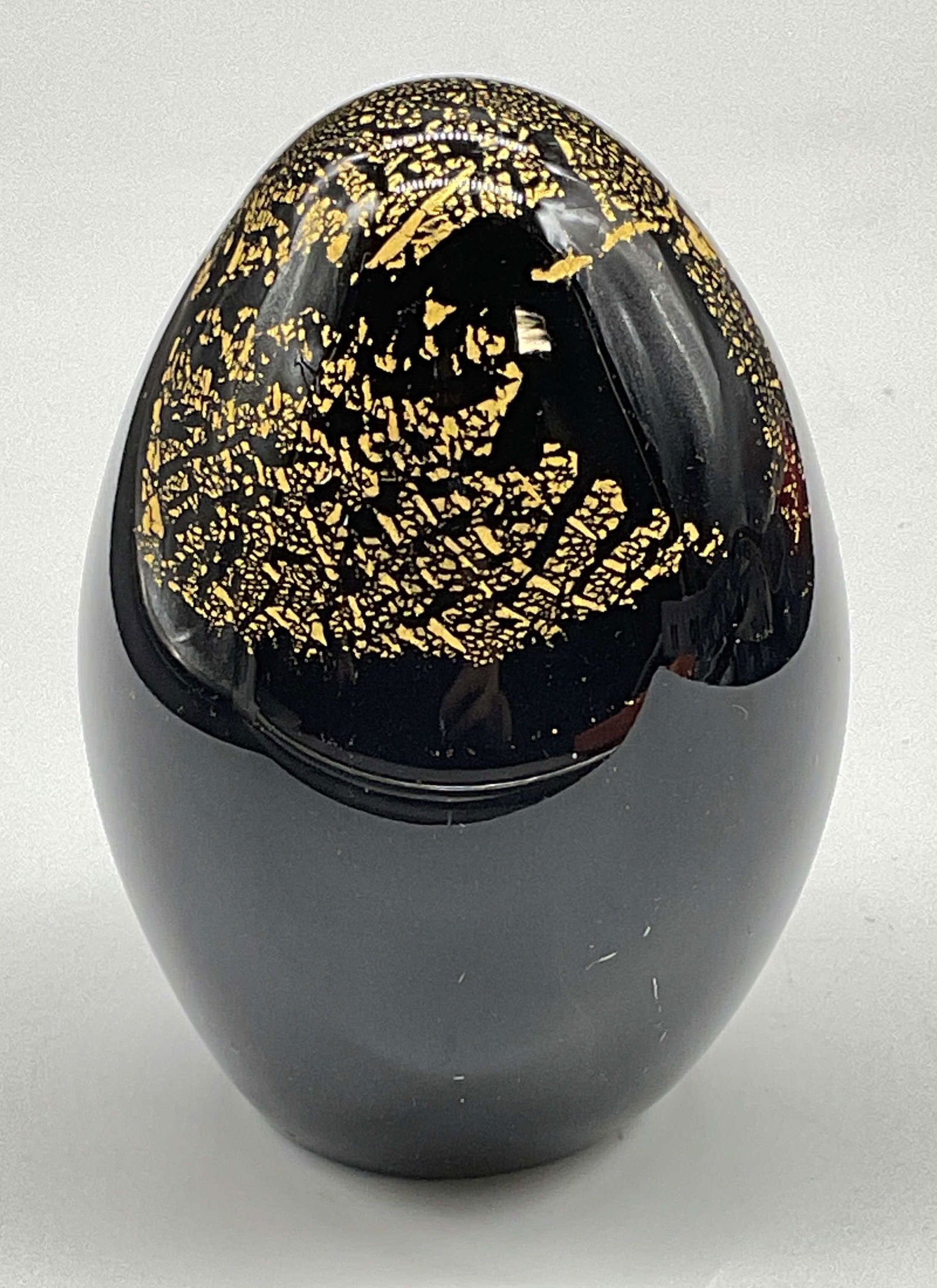Black & Gold Fleck Art Glass Egg Paperweight (1 of 6)