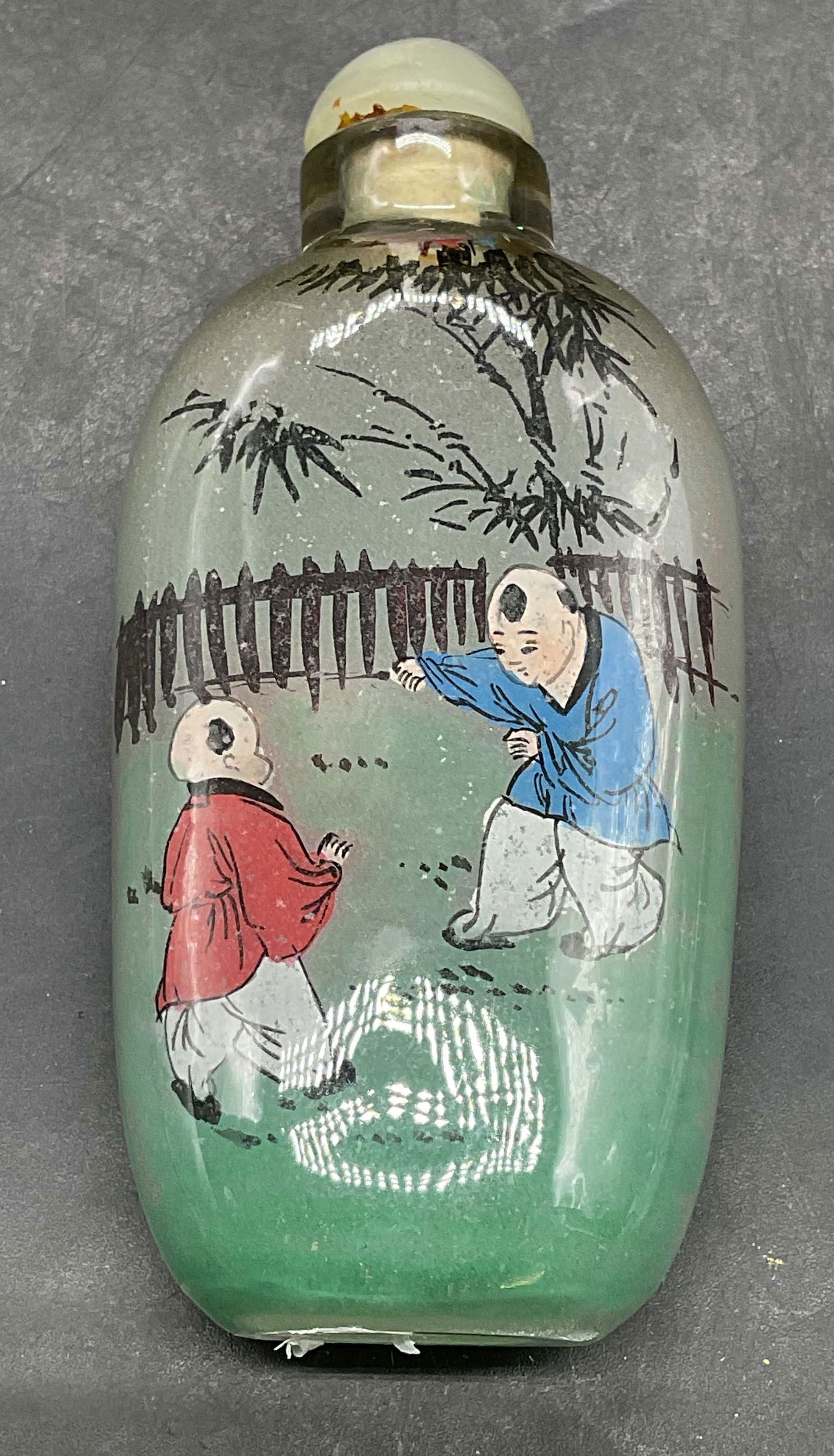Vintage Chinese Reverse Painted Glass Snuff Bottle (1 of 6)