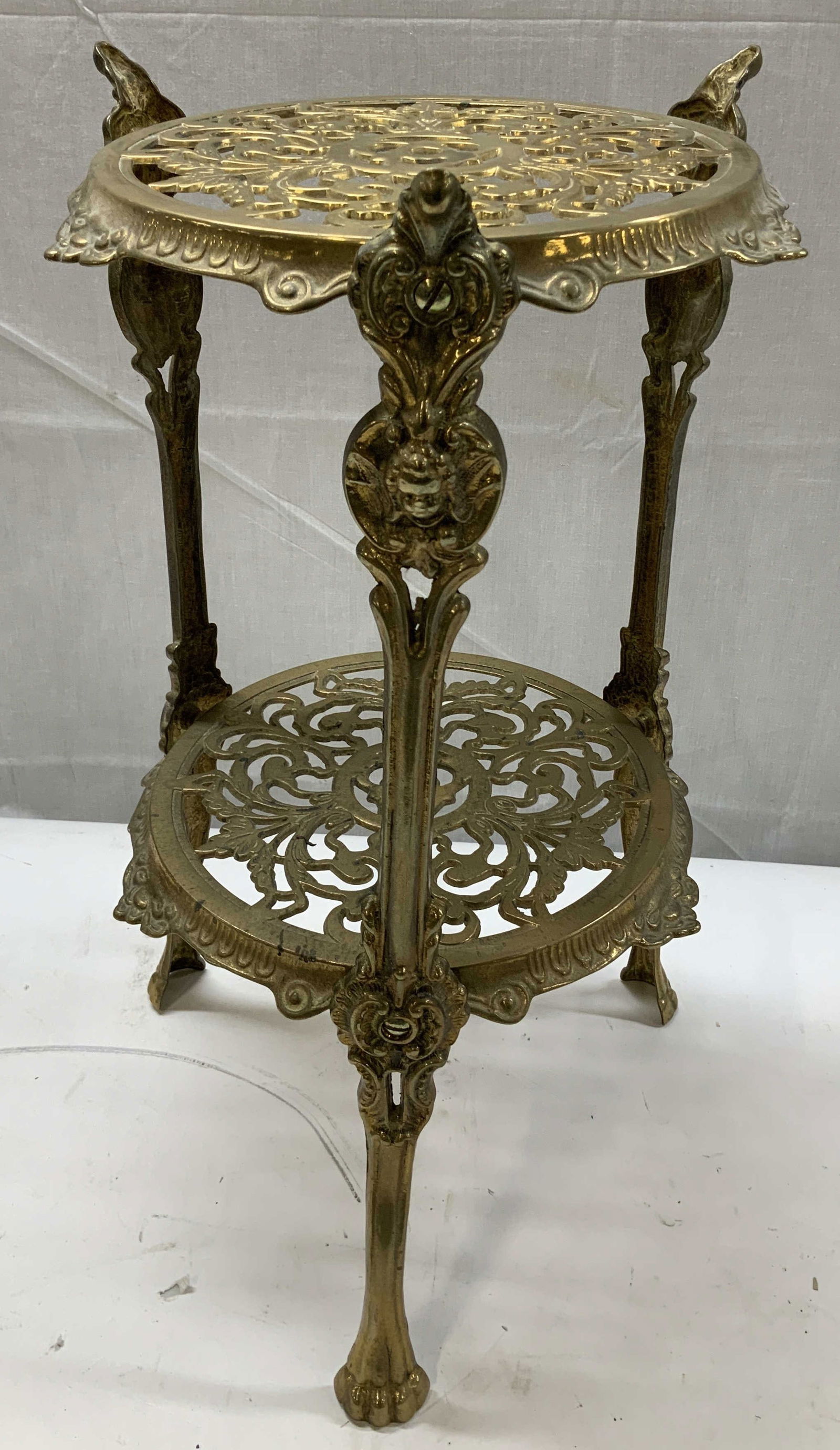 Vtg Baroque Style Cherub Brass Plant Stand (1 of 7)
