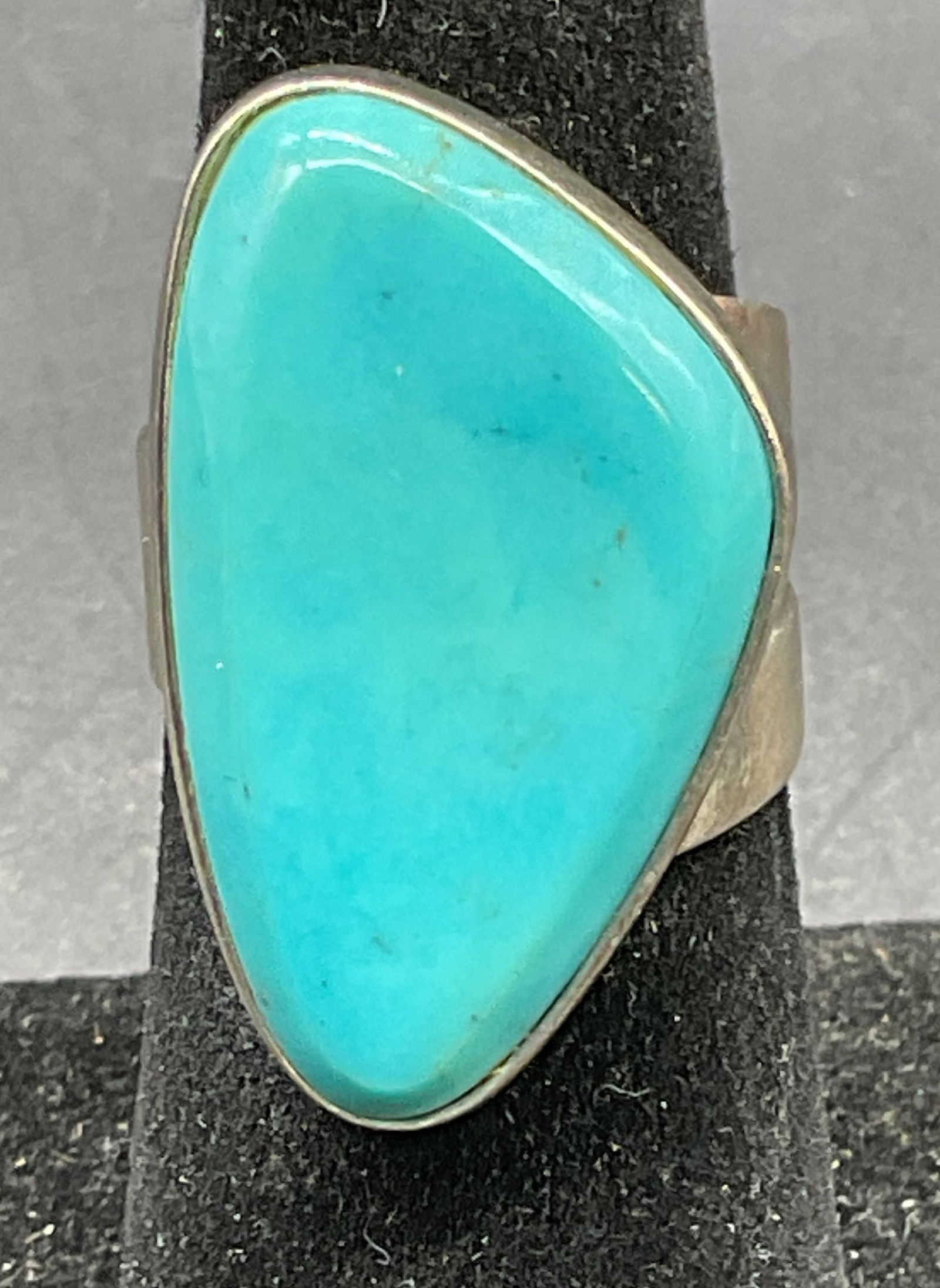 Jay King DRT Sterling Silver Turquoise Ring: Signed Jay King DRT Desert Rose Trading Sterling silver ring with turquoise. Marked sterling. Ring size 6. Total weight 8.8 grams. Some scratching. Jewelry, estate jewelry, fine jewelry, cocktail jewe