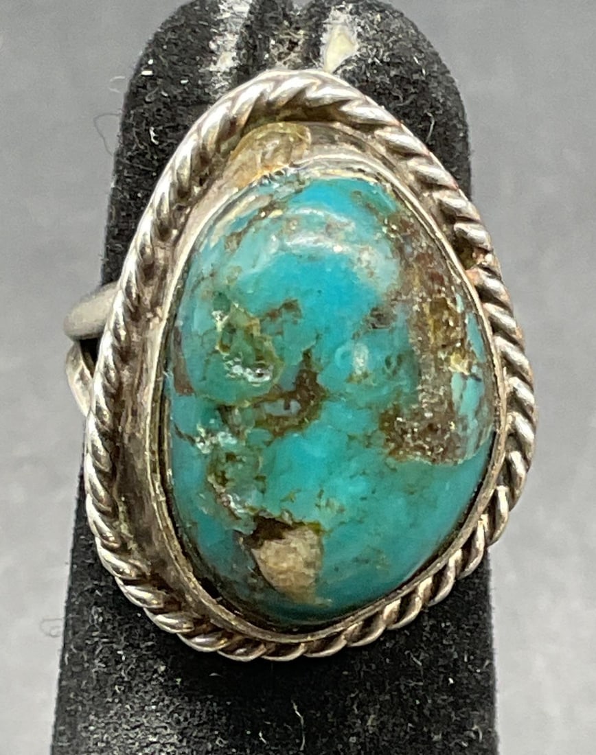 Vintage Sterling Silver Blue Semiprecious Ring (1 of 6)