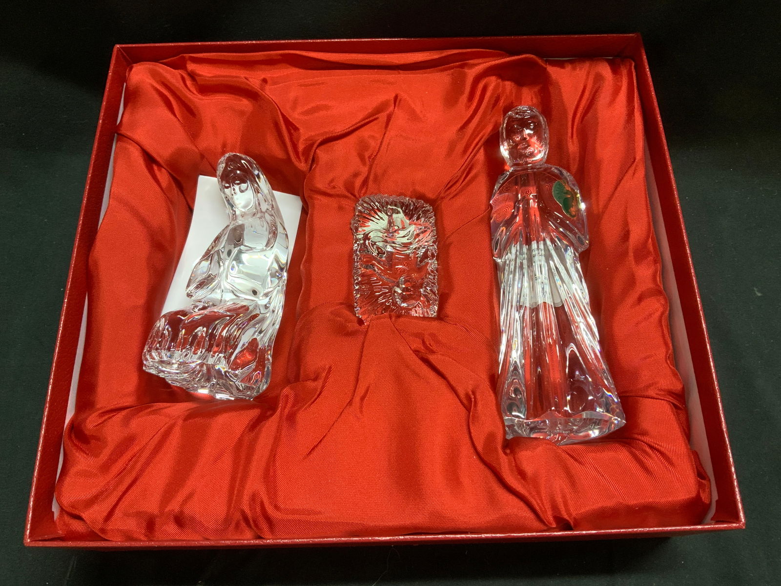 Waterford Crystal Nativity Holy Family Set IRELAND (1 of 7)