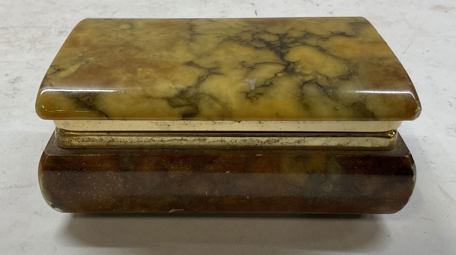 Vintage Alabaster Hinged Trinket Box (1 of 10)