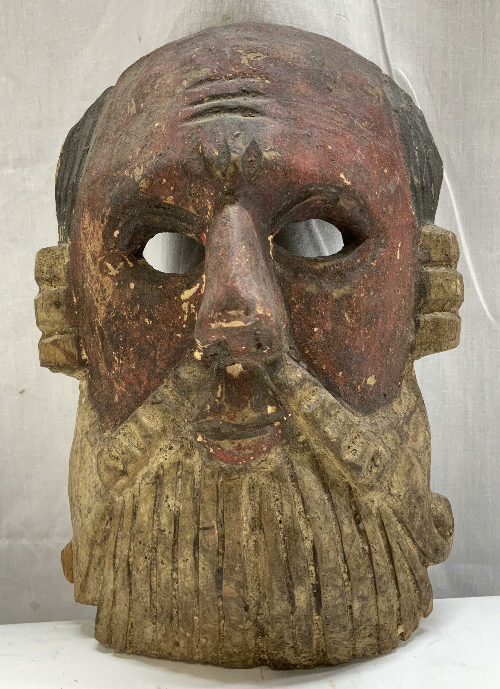 Vtg Hand Carved Wooden Stylized Man Mask (1 of 6)