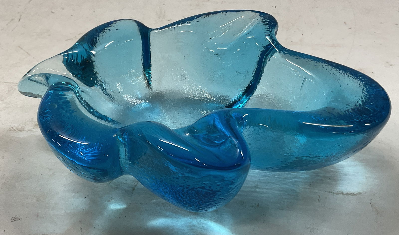 MCM Leaf Shaped Aqua Blue Art Glass Ashtray (1 of 10)