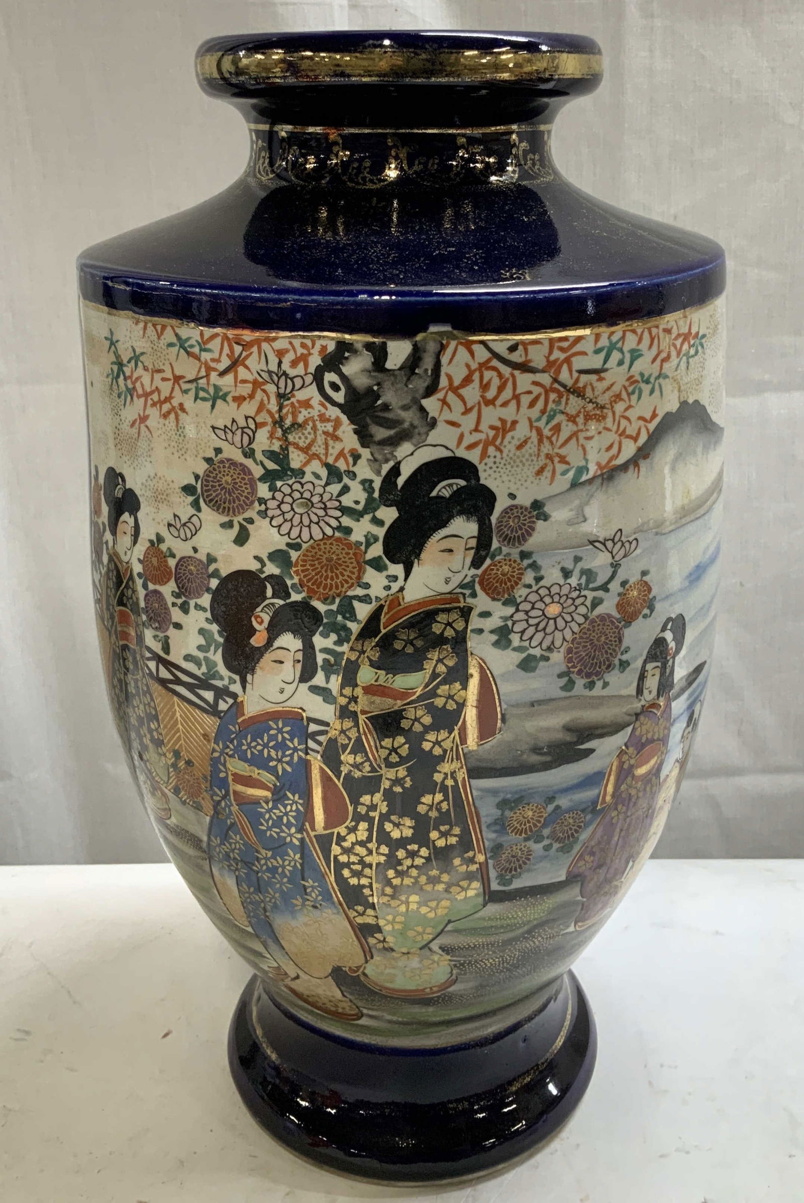 Vtg Japanese Satsuma Style Cobalt Blue Vase (1 of 6)