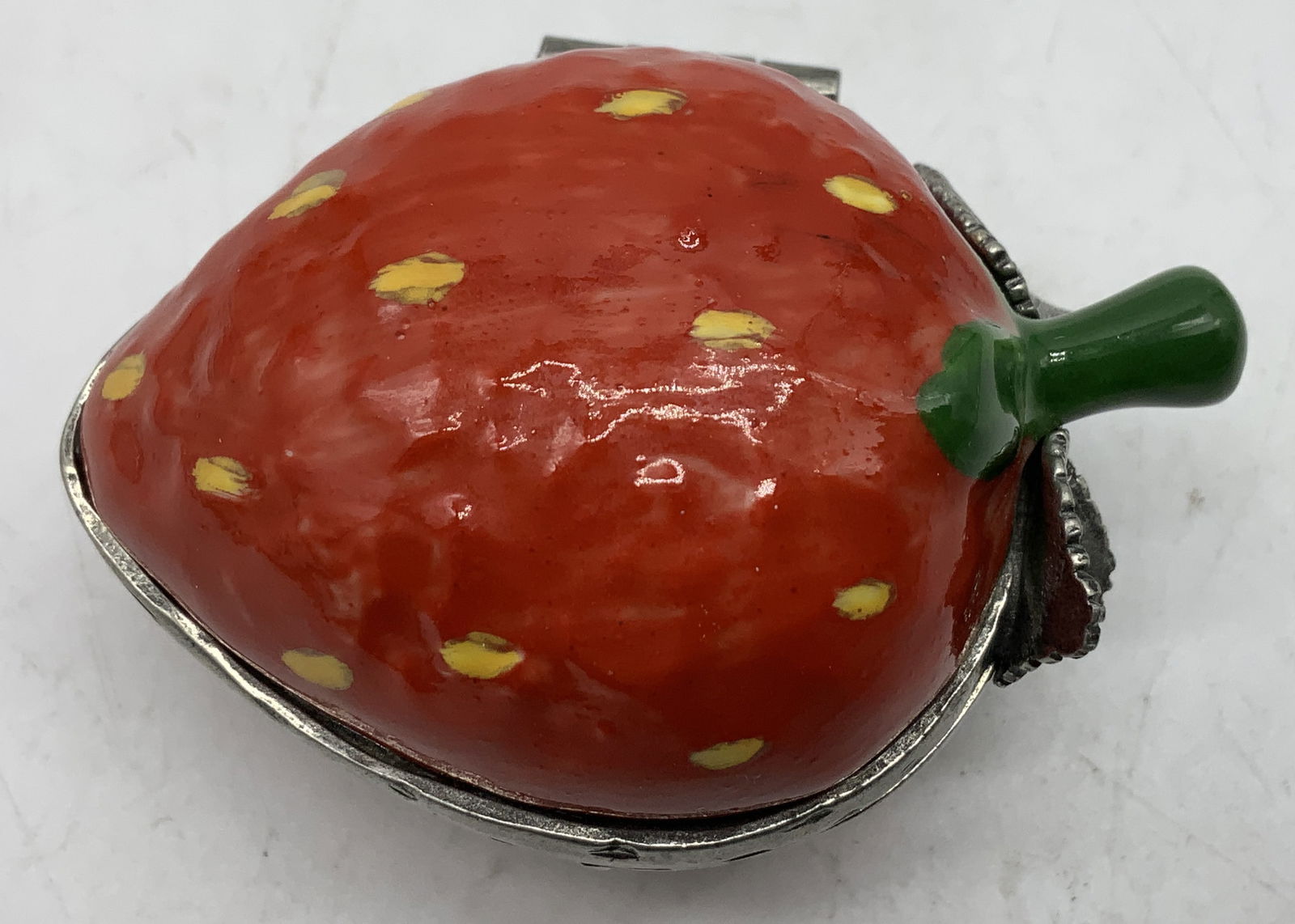 Limoges Hand Painted Strawberry Trinket Box FRANCE (1 of 7)