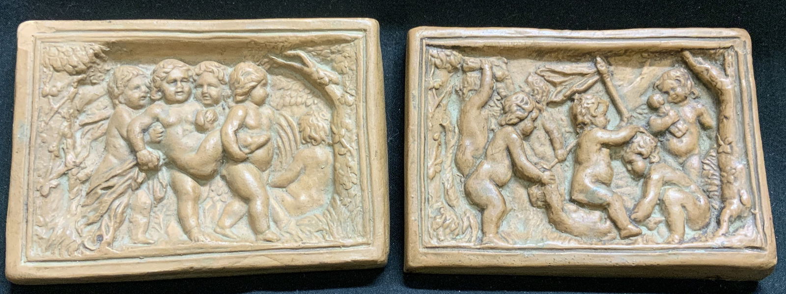 Lot 2 Vtg Cherub Relief Ceramic Plaques ITALY (1 of 6)