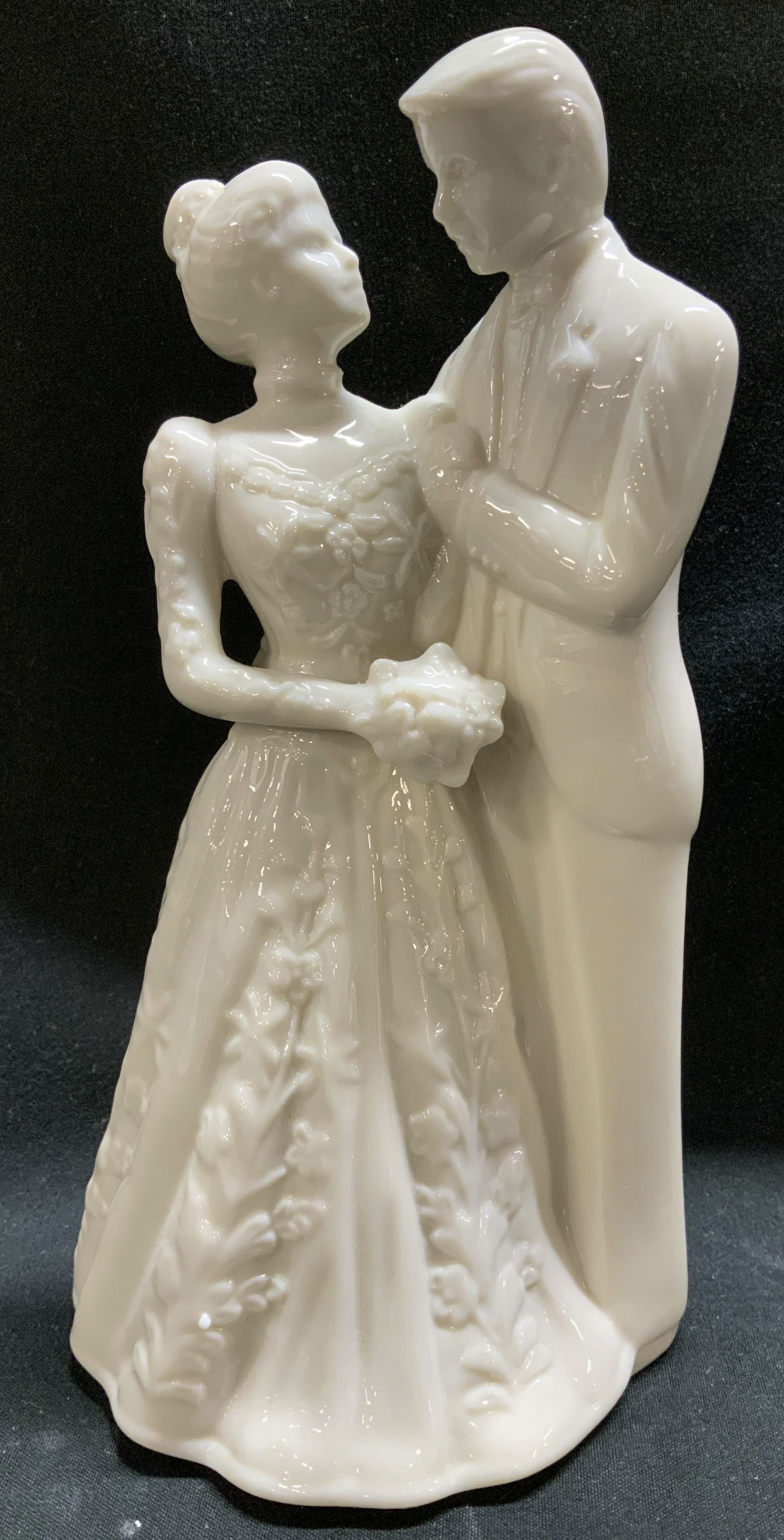 Lenox Wedding Promises Bride & Groom Fig USA (1 of 6)