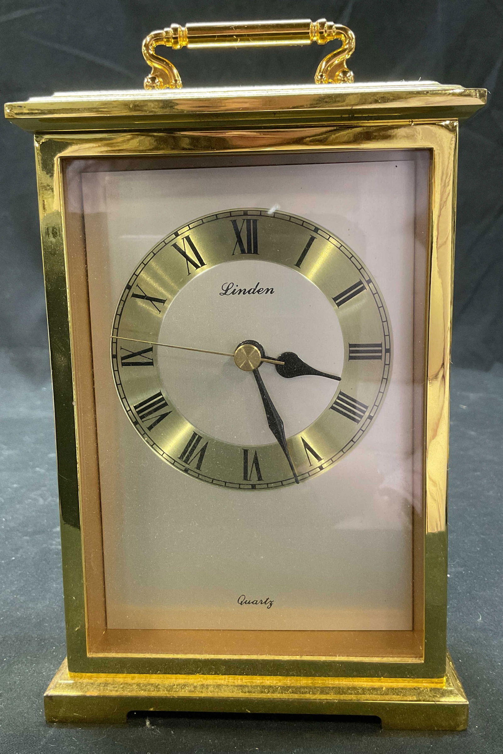 Linden Quartz Carriage Desk Clock (1 of 8)