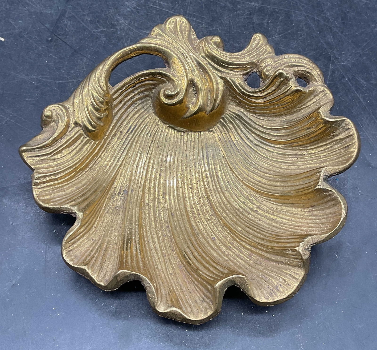 Vintage Brass Shell Trinket Dish (1 of 6)