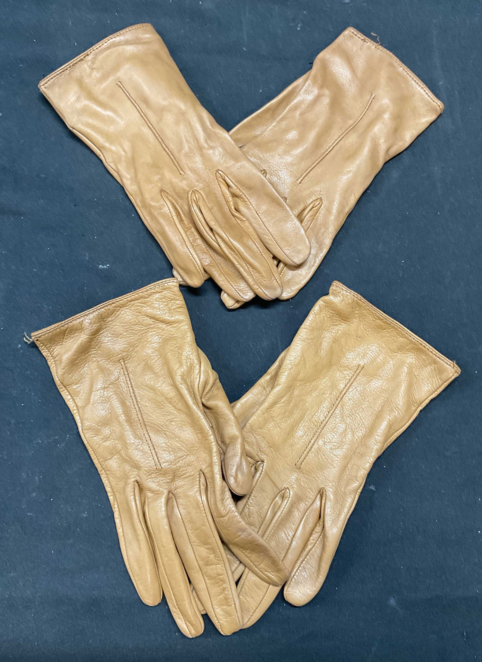 Lot 2 Coach Tan Leather Gloves (1 of 6)