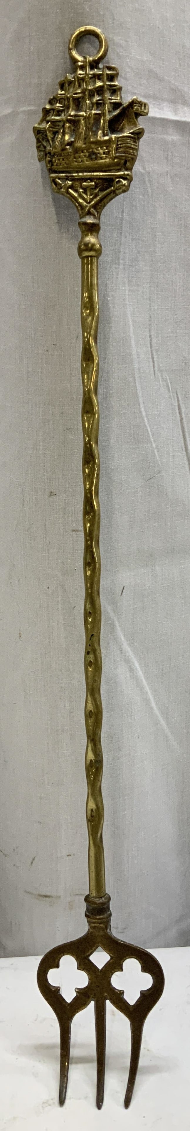 Vntg Peerage Brass Sailing Ship Toasting Fork ENG (1 of 7)