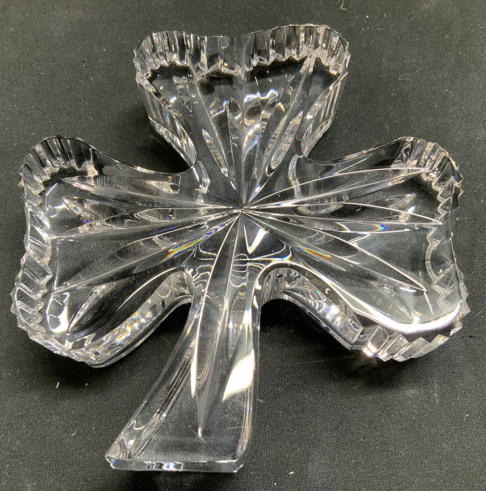Waterford Crystal Shamrock Paperweight (1 of 6)