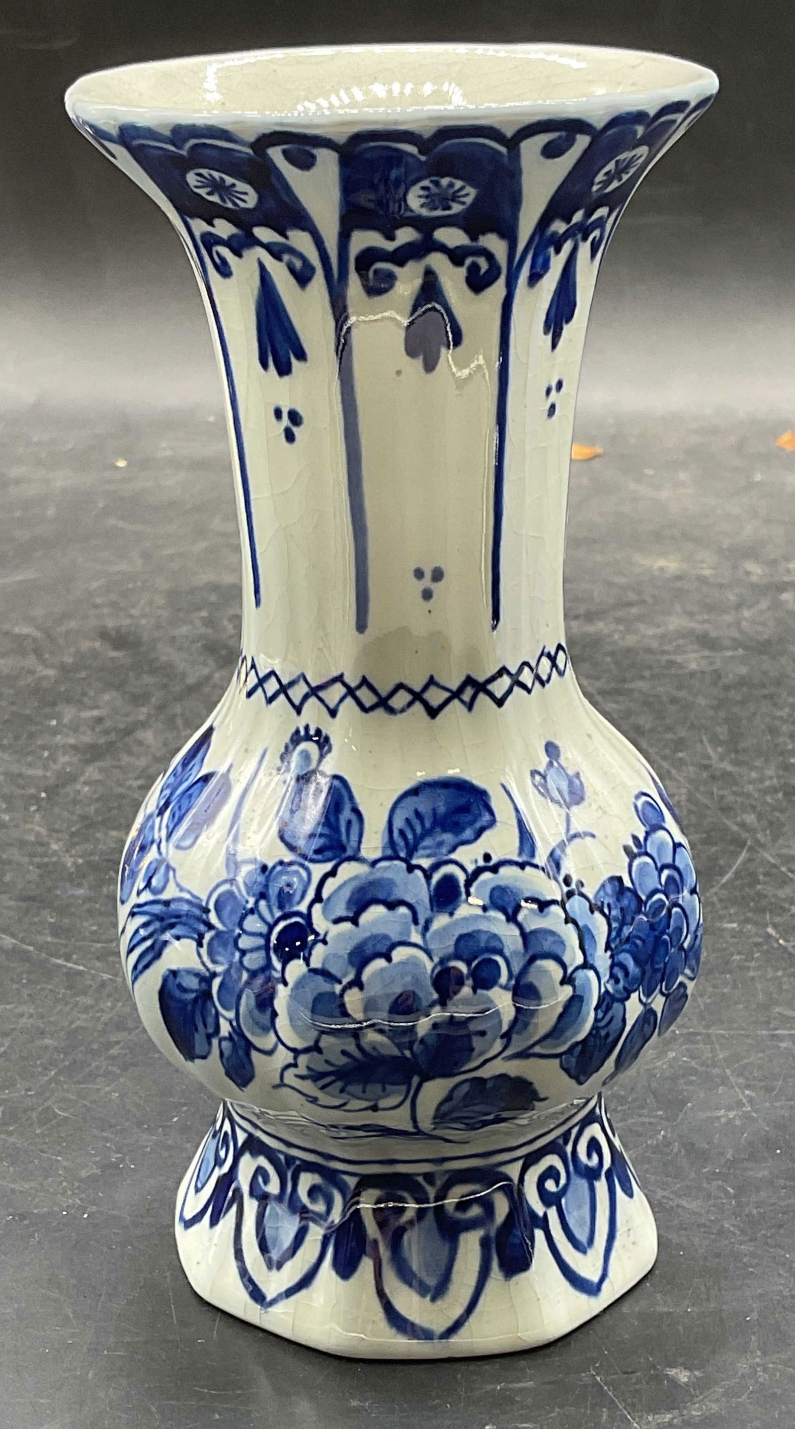 Focke & Meltzer Delft Blue Porcel Vase Netherlands (1 of 6)